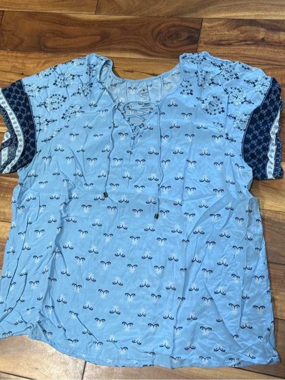 Women’s Petite St John’s Bay Light Blue Printed Lace-Up Top